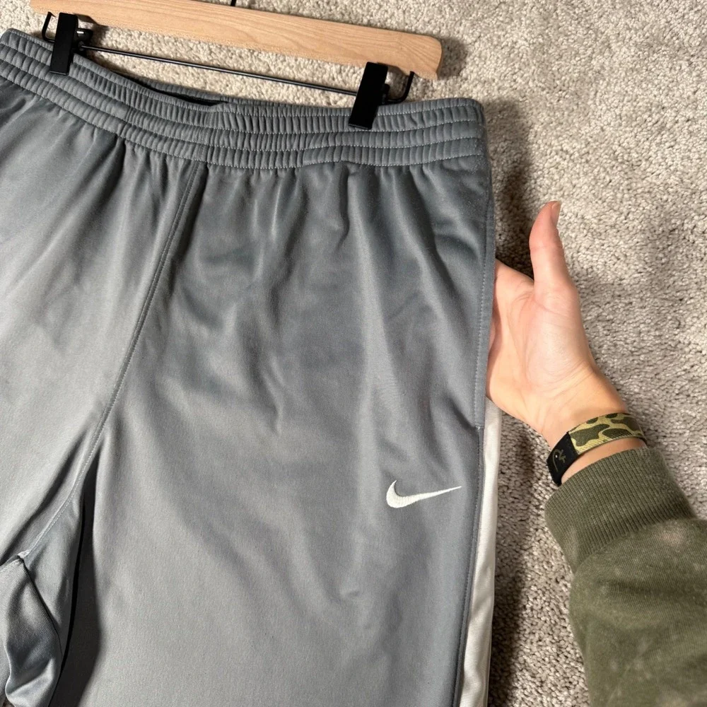 Nike‎ Mens Large Gray Track Pants Athletic Basketball Warm Up Pants Stripe